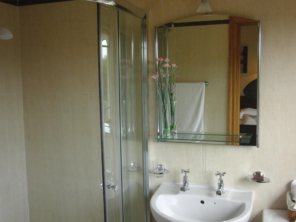 Woodlands House Bed and Breakfast Farranfore Δωμάτιο φωτογραφία