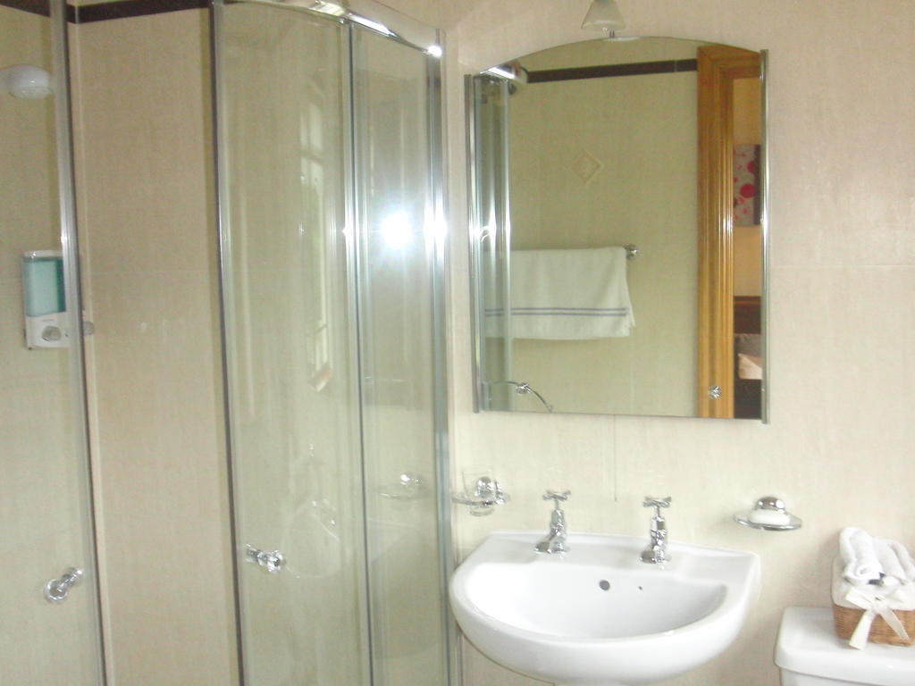 Woodlands House Bed and Breakfast Farranfore Δωμάτιο φωτογραφία